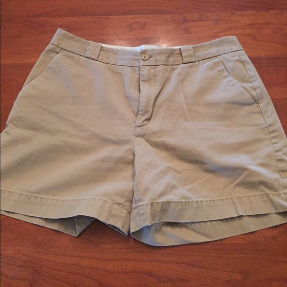 Women's size 10 khaki shorts - Picture 1 of 3