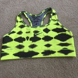 Nike Pro dri fit sports bra