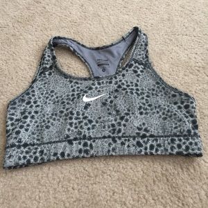 Nike pro dri fit sports bra