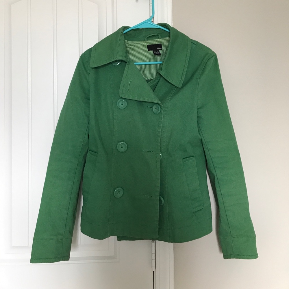 Green spring peacoat