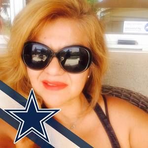 Meet your Posher, Eva