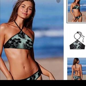 Victoria's Secret/ PINK bikini top