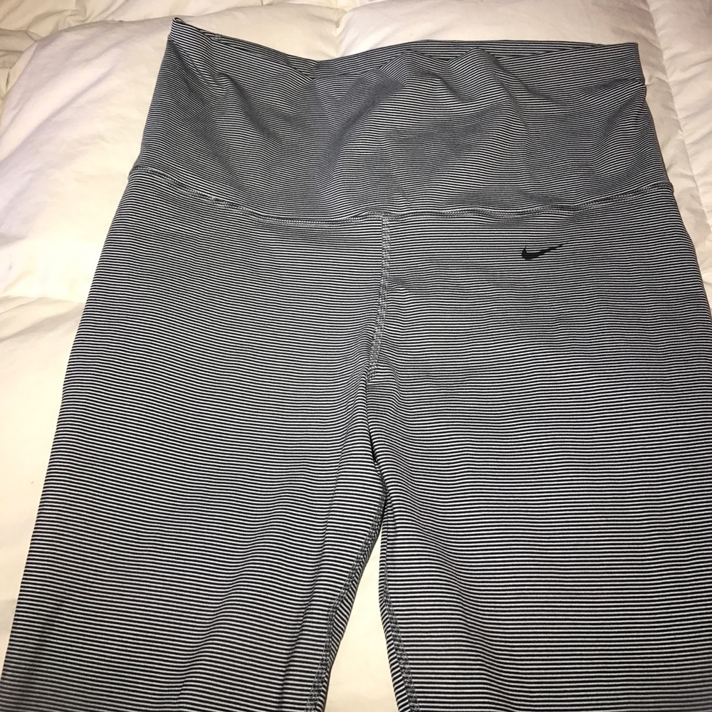 Nike Dri-Fit narrow striped crops
