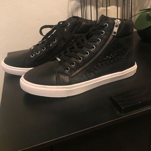 Steve Madden High Top Sneakers