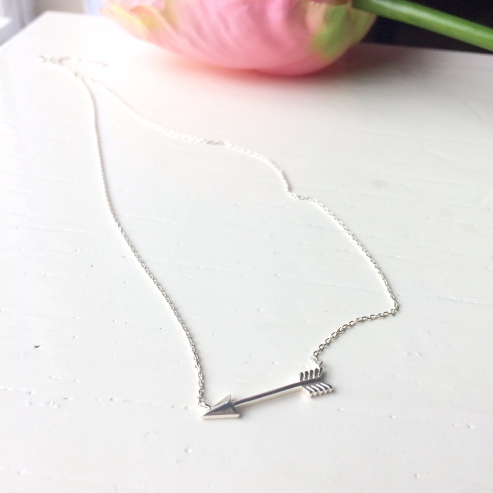 Sterling silver arrow necklace