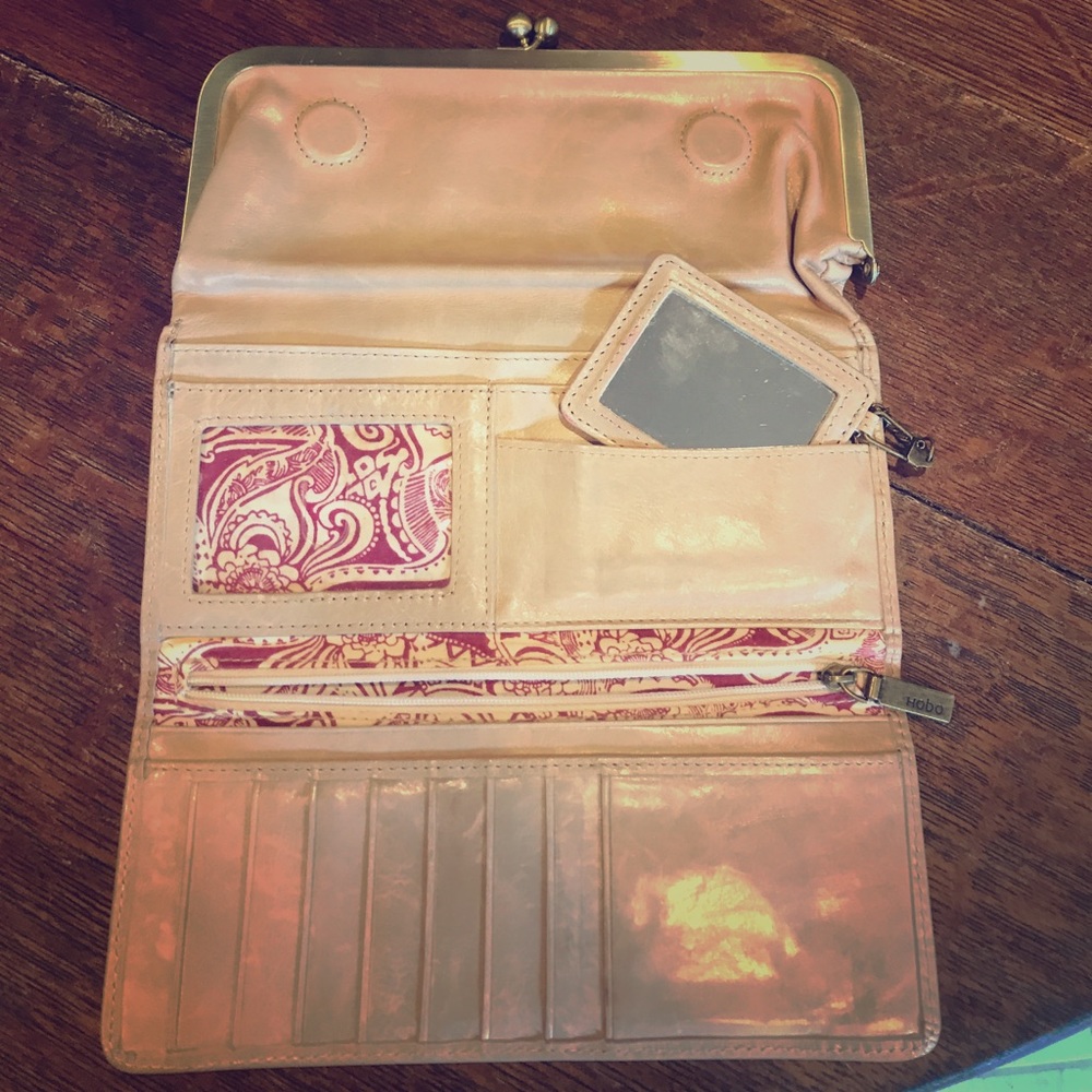 Hobo tri-fold wallet