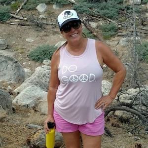 Meet your Posher, Renee