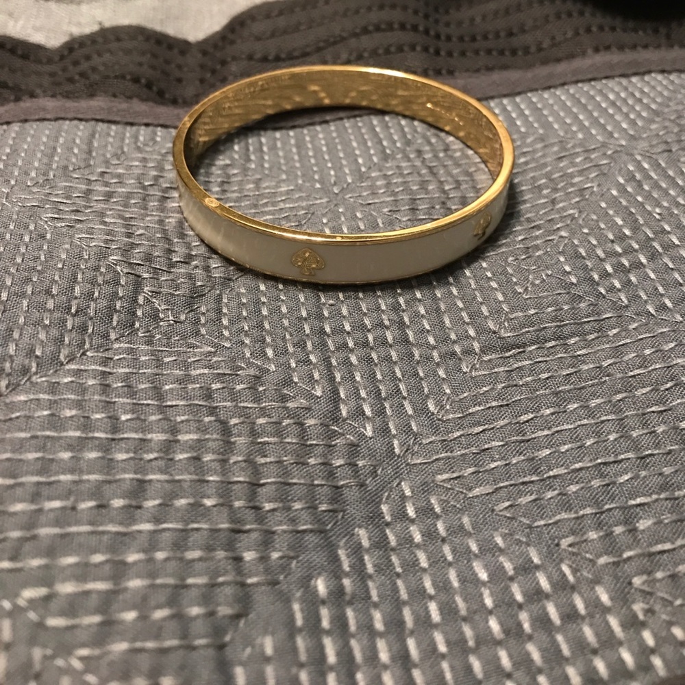Kate spade bracelet !!