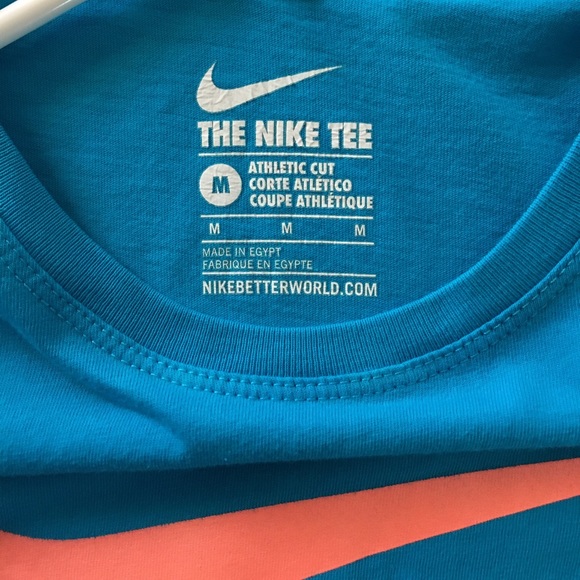 NikE TurQu0isE tEe - Picture 2 of 2