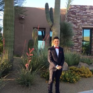 Meet your Posher, Emilio