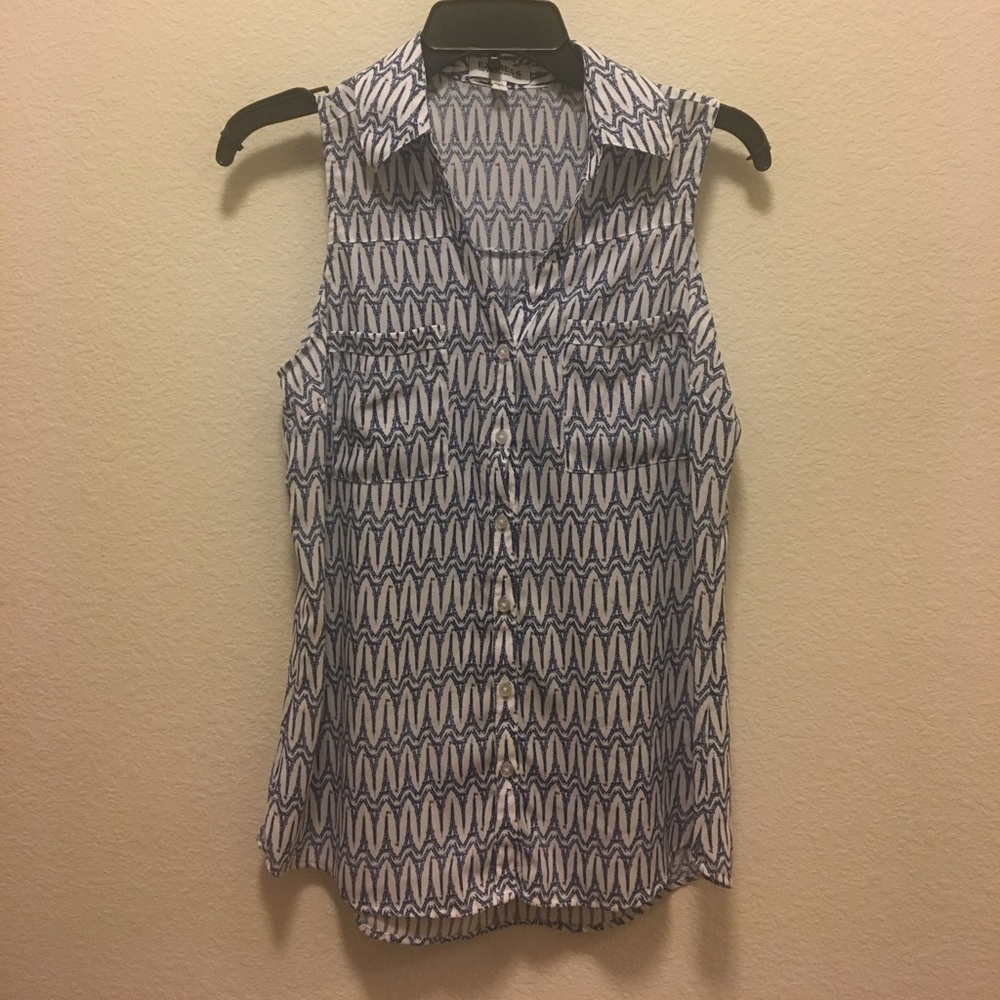 Express button down tank top