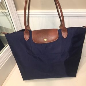 Longchamp 'Medium Le Pliage' purse
