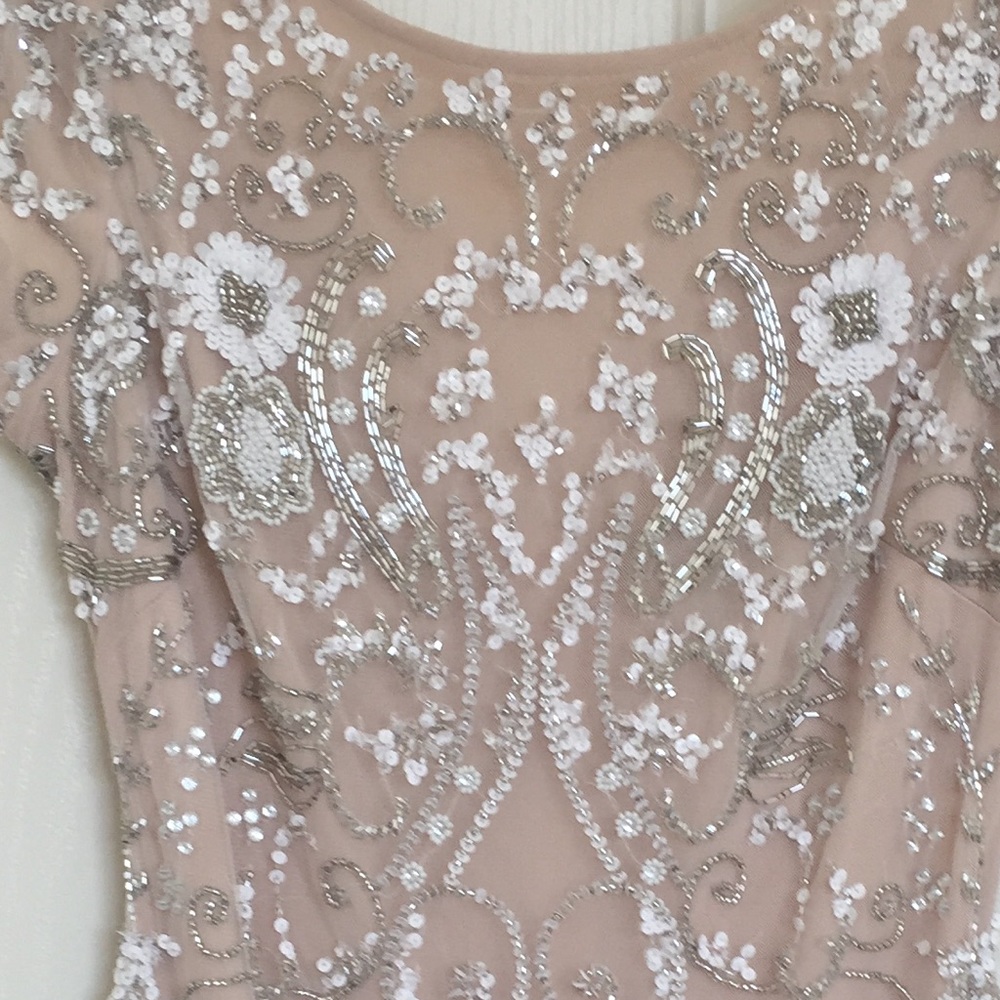 Dress - Picture 3 of 3