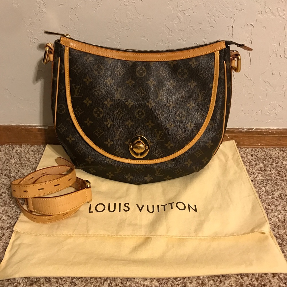 Louis Vuitton Tulum GM