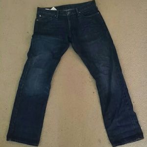 Levi Straus & Co. 514