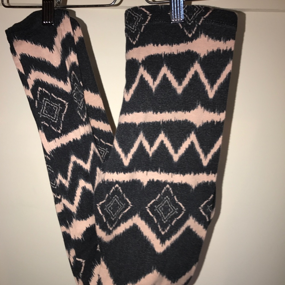 Aztec leggings