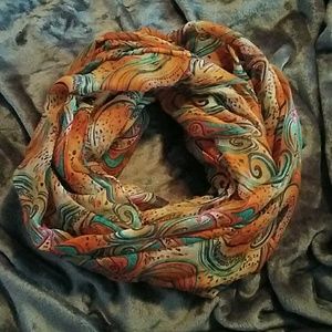 Infinity scarf