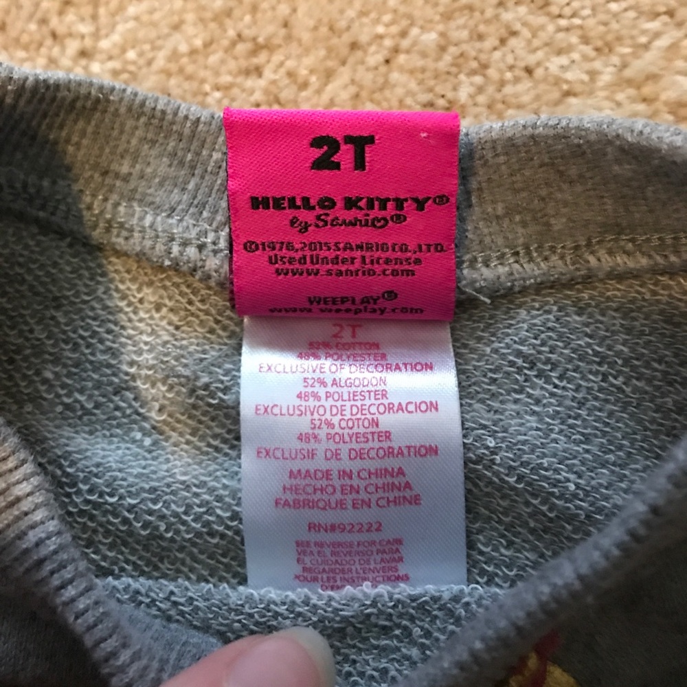 Hello Kitty 2T Sweatshirt - Picture 3 of 4