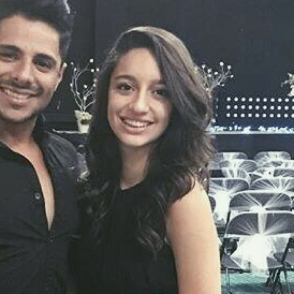 Meet your Posher, Rebecca - Picture 1 of 1