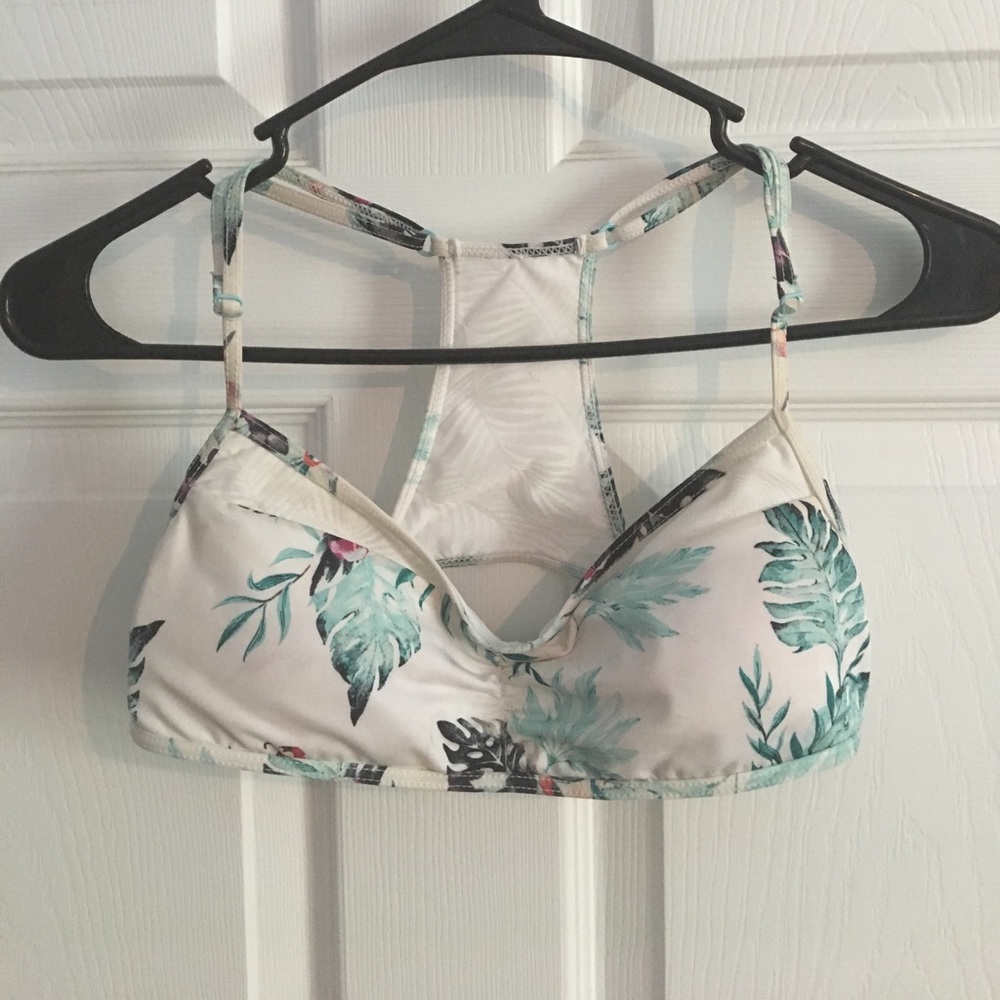 Roxy sports swimsuit with adjustable straps