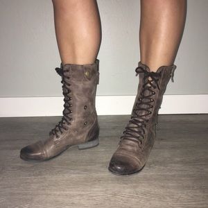 Steve Madden boots