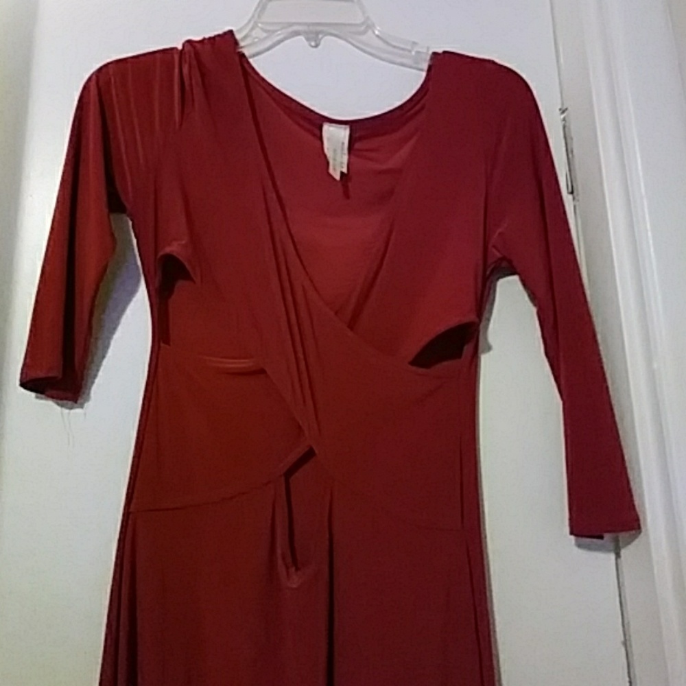 Casual burgundy dress