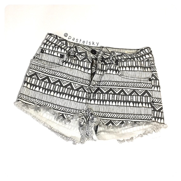 Bullhead Other - BULLHEAD high rise shorts