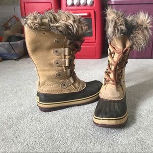 Sorel Lightly Worn Winter Boots