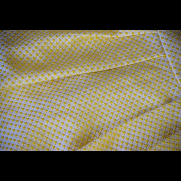 Polkadot yellow skirt - Picture 4 of 4