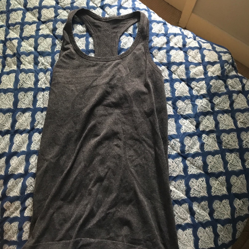 Lululemon Swiftly Tech Tank Size 4