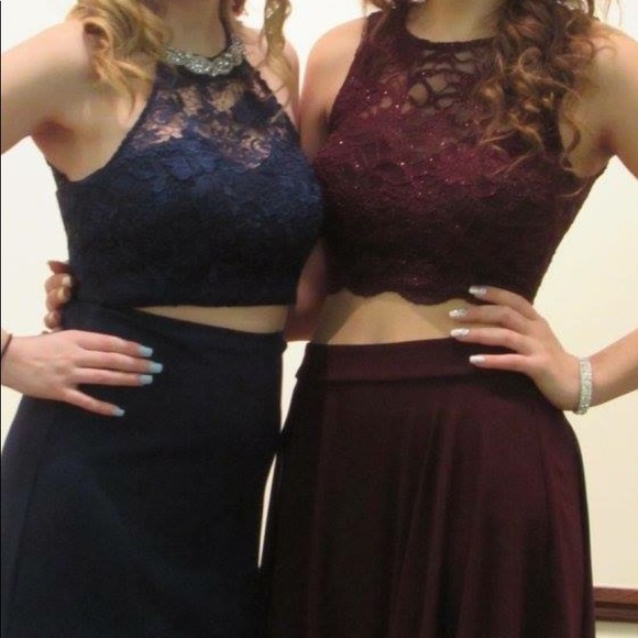 Prom dress - Picture 3 of 5