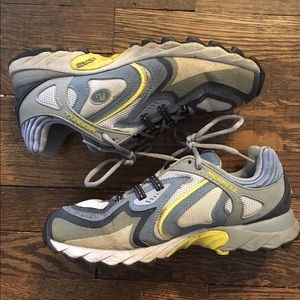 Merrill air cushion running shoes