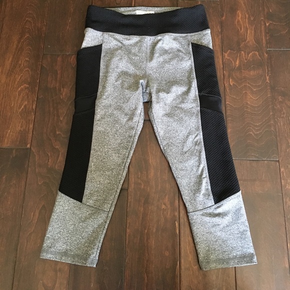 Cropped workout pants - Picture 2 of 7