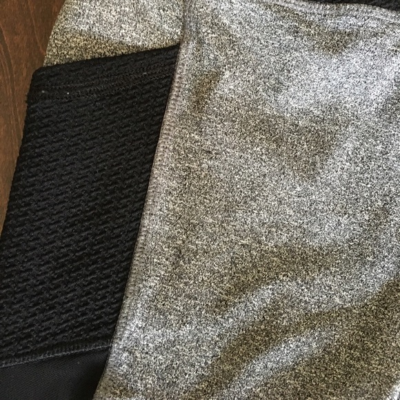 Cropped workout pants - Picture 6 of 7