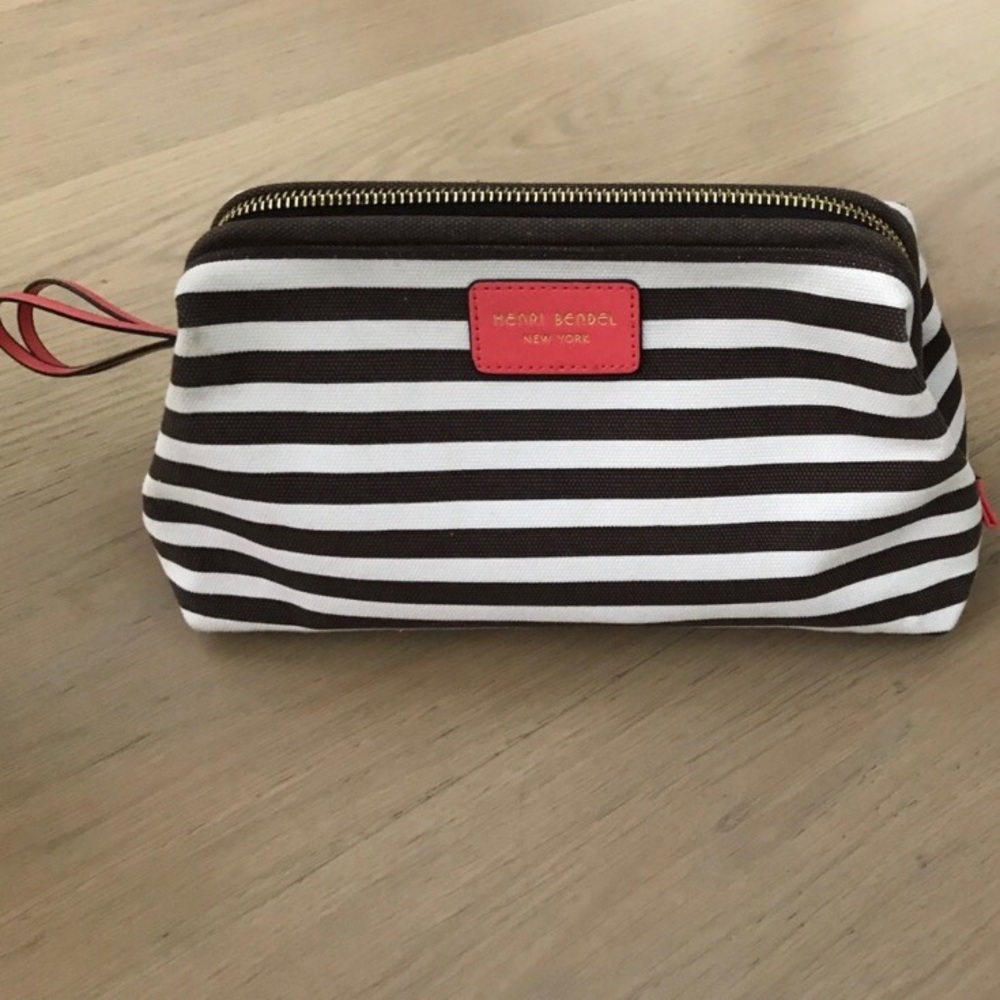 Henri Bendel Cosmetic Case