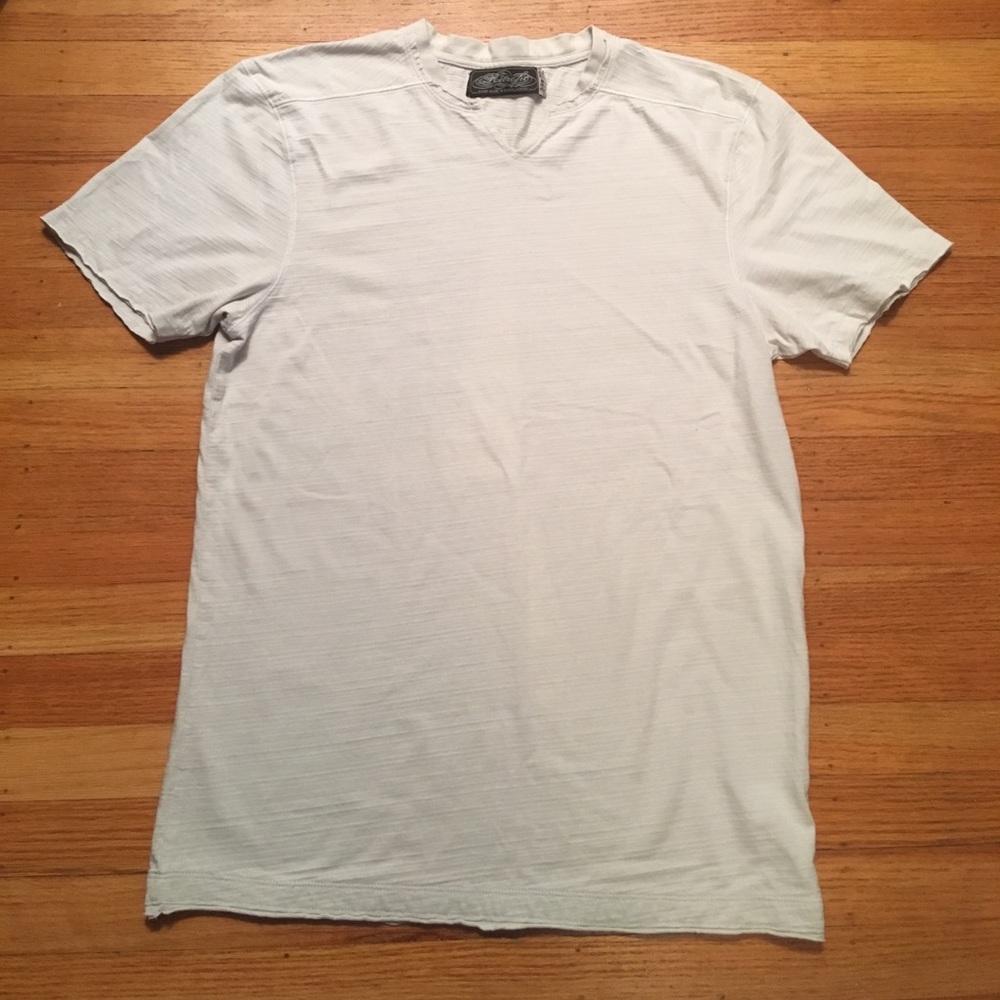 Men's v neck