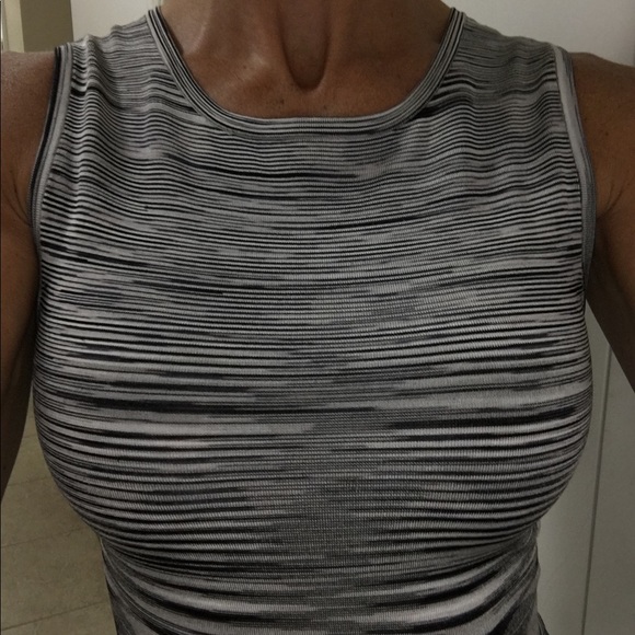 Karen Millen size 2 dress! NWOT - Picture 8 of 8