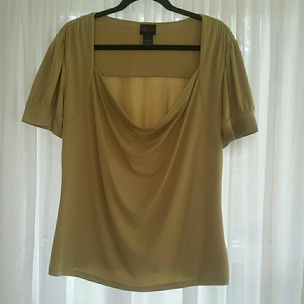 Torrid green stretch blouse