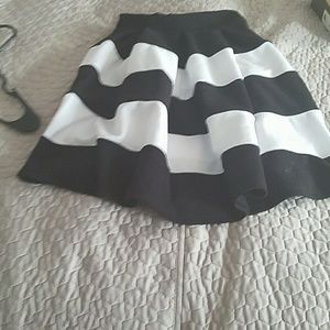 Junior skirt