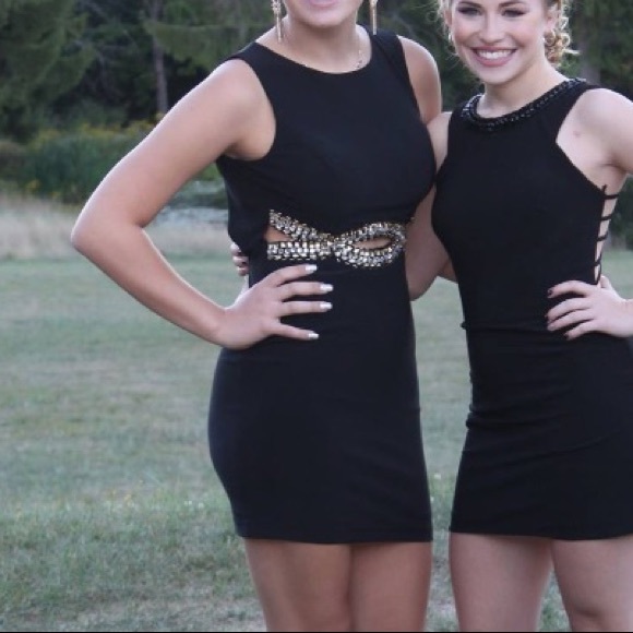 Homecoming dress - Picture 3 of 3