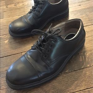 Men's black dress shoes