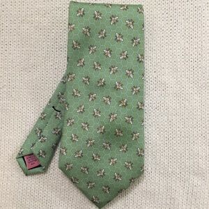Vineyard Vines Bee Tie
