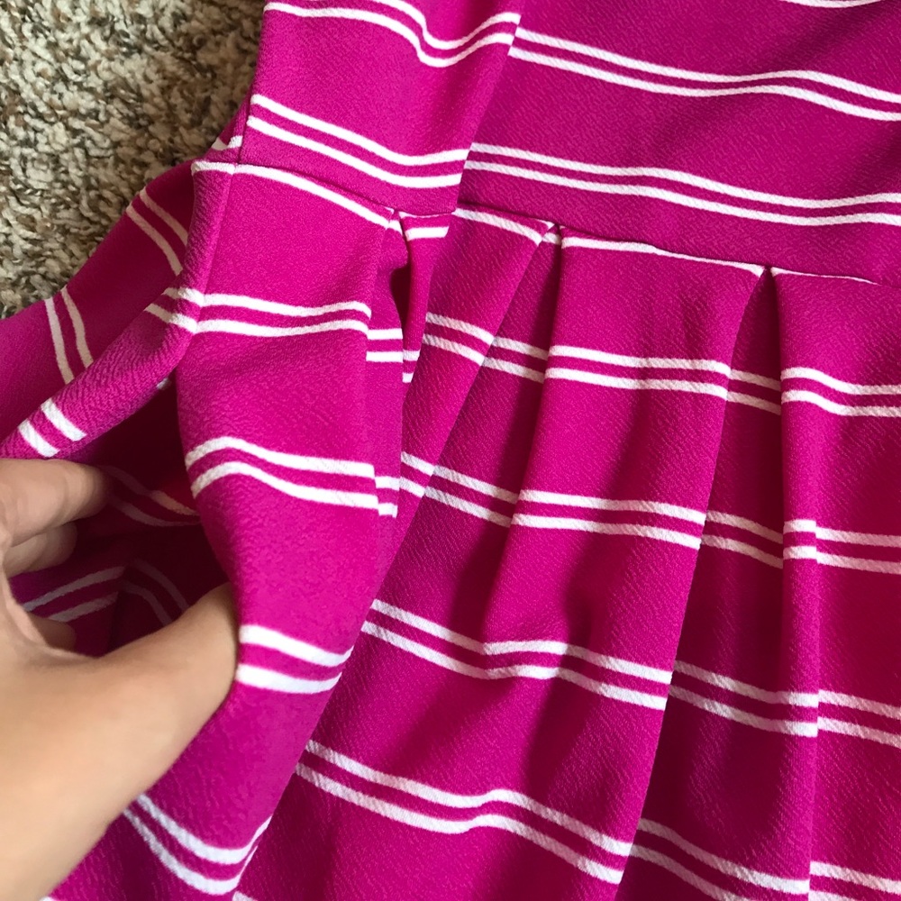 LulaRoe Amelia Dress - Picture 3 of 5