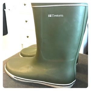 Tretorn rain boots
