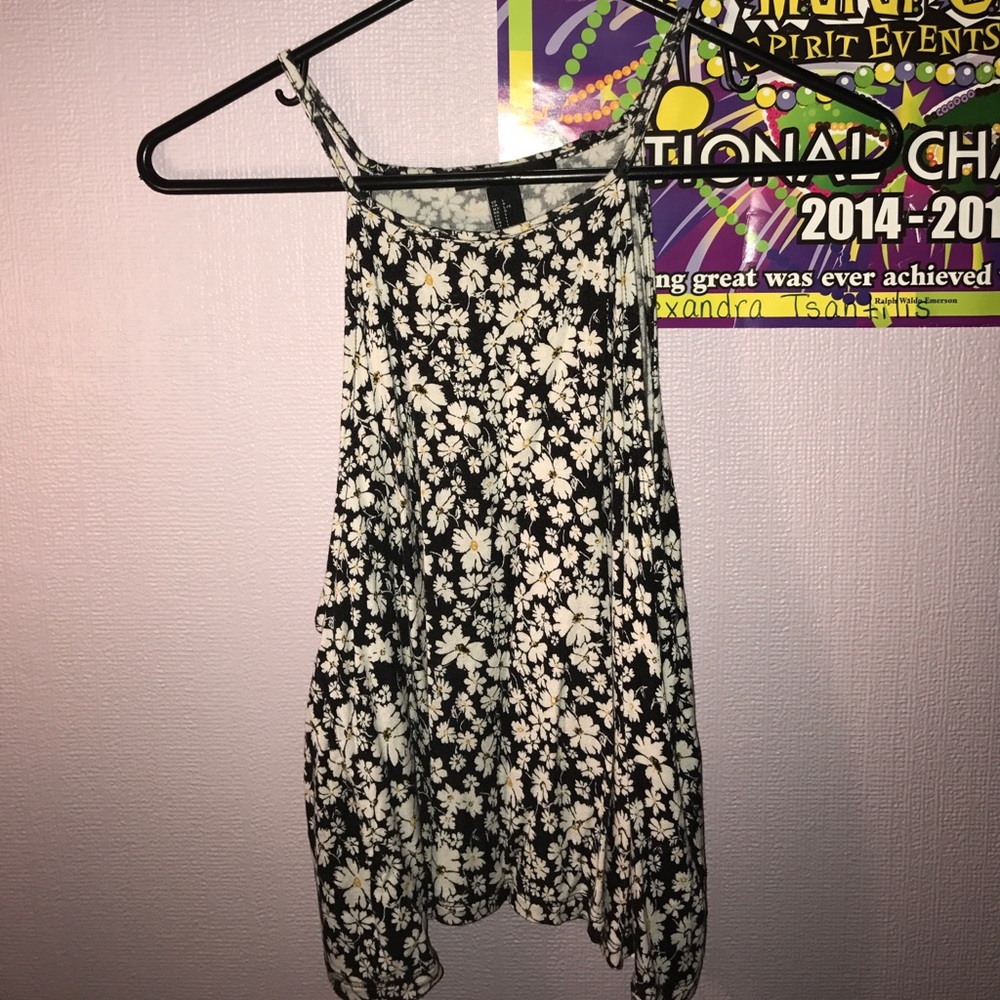 Halter top