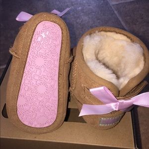 Infant uggs
