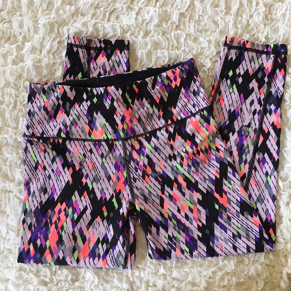 Victoria's Secret VSX knockout Capri size small