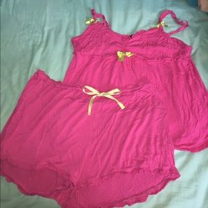 Hot pink pajama set!