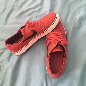 Stefan Janoski Red Skate Nike Shoes