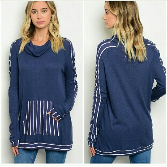 LONG SLEEVE TUNIC WITH FRONT POCKET - Picture 2 of 2